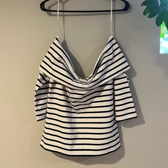 ANTHROPOLOGIE white and black striped Alta off-the-shoulder top M - Picture 3 of 7